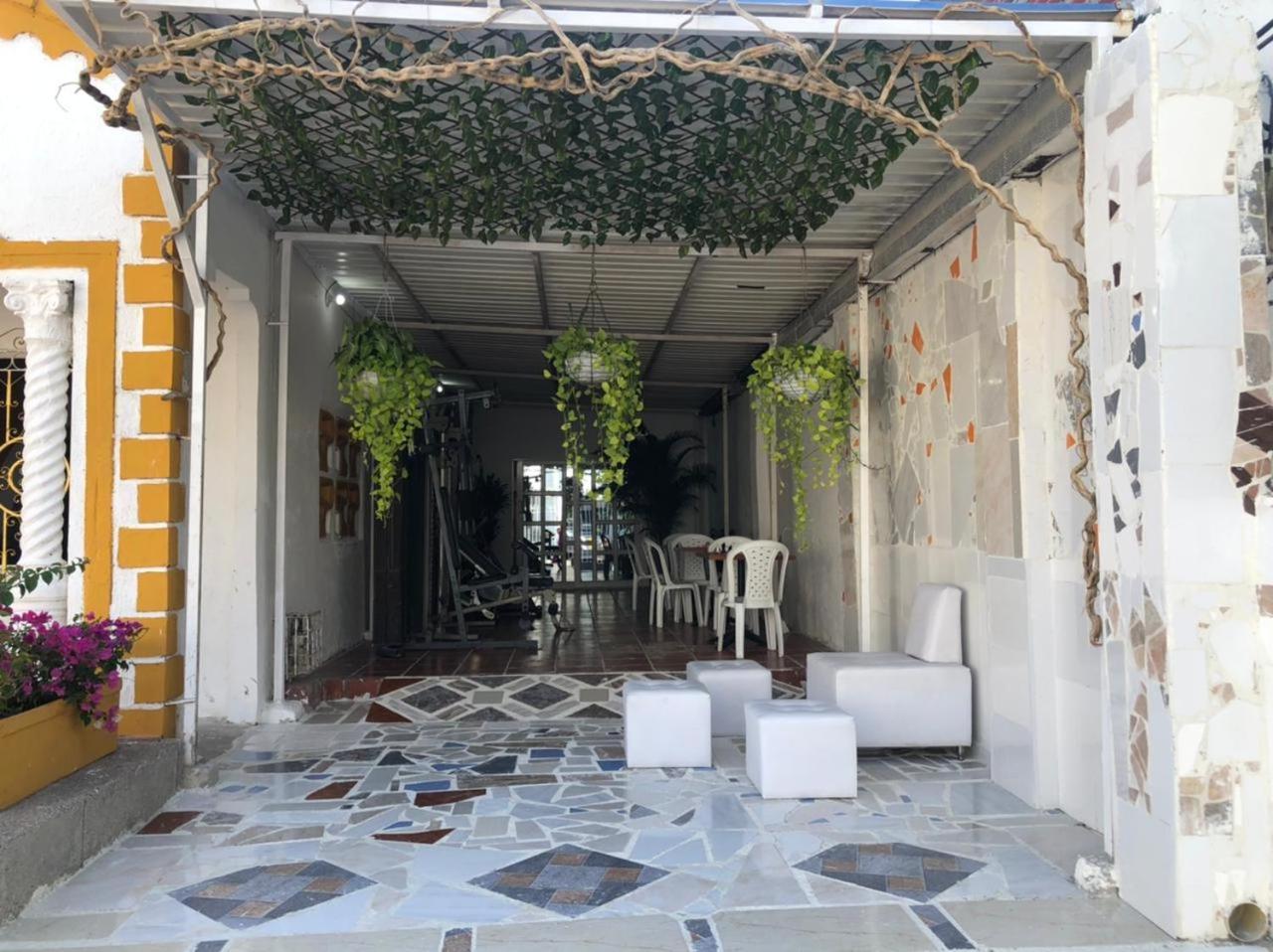 Martinica Hostel Картахена Экстерьер фото